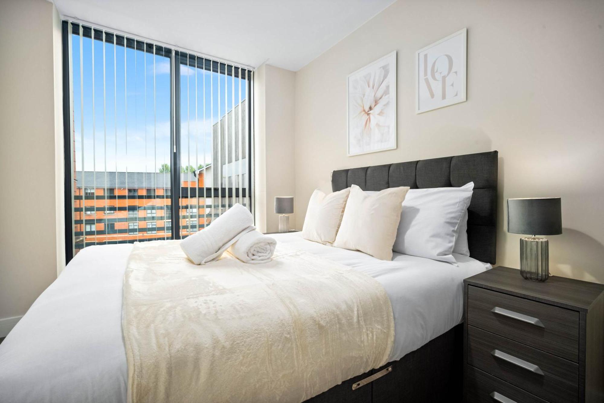 New Luxury Two Bedroom Apartment - City Centre - Netflix - Wifi - Top Rated - Jq 8Ah Birmingham Luaran gambar