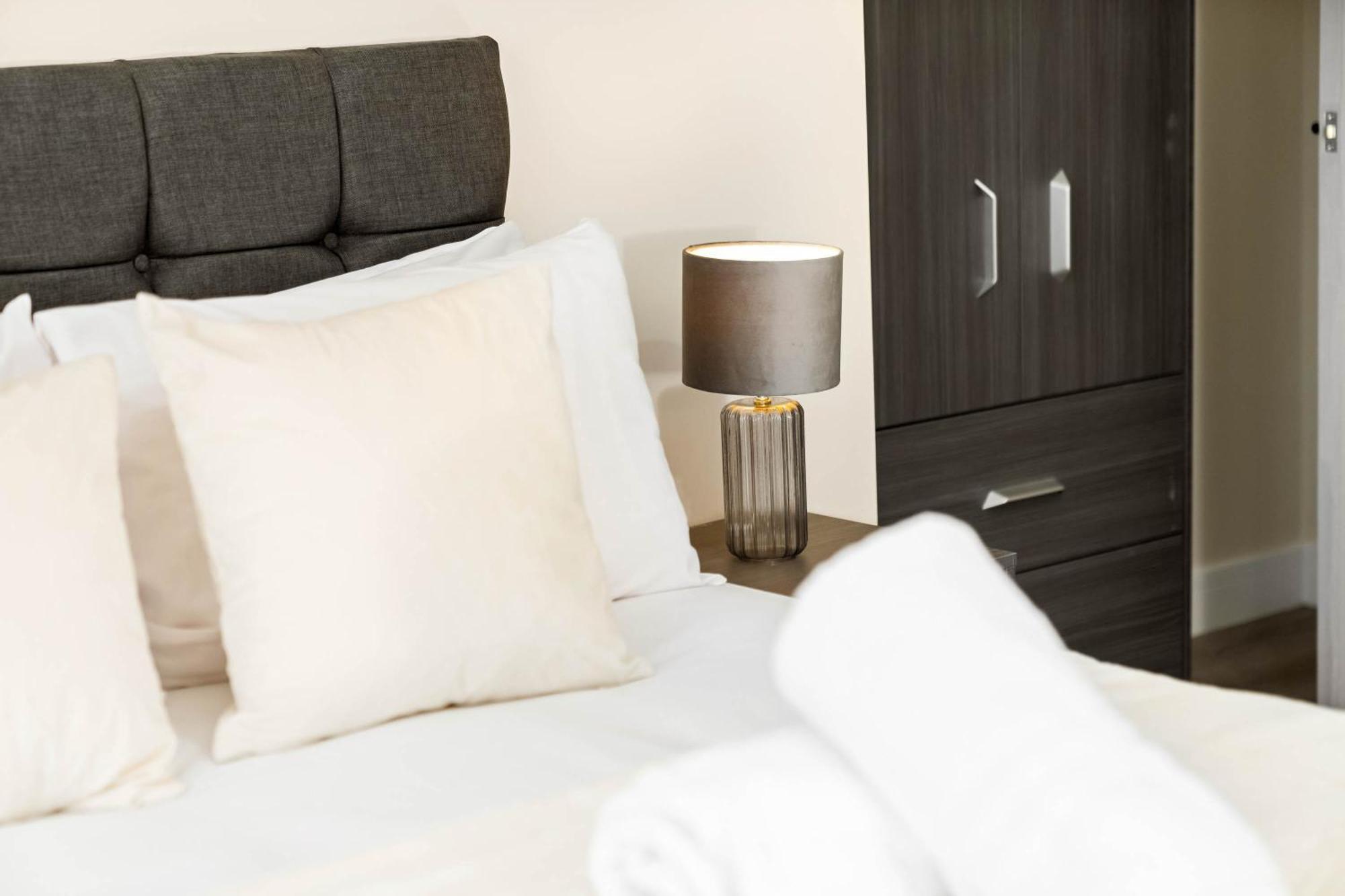 New Luxury Two Bedroom Apartment - City Centre - Netflix - Wifi - Top Rated - Jq 8Ah Birmingham Luaran gambar